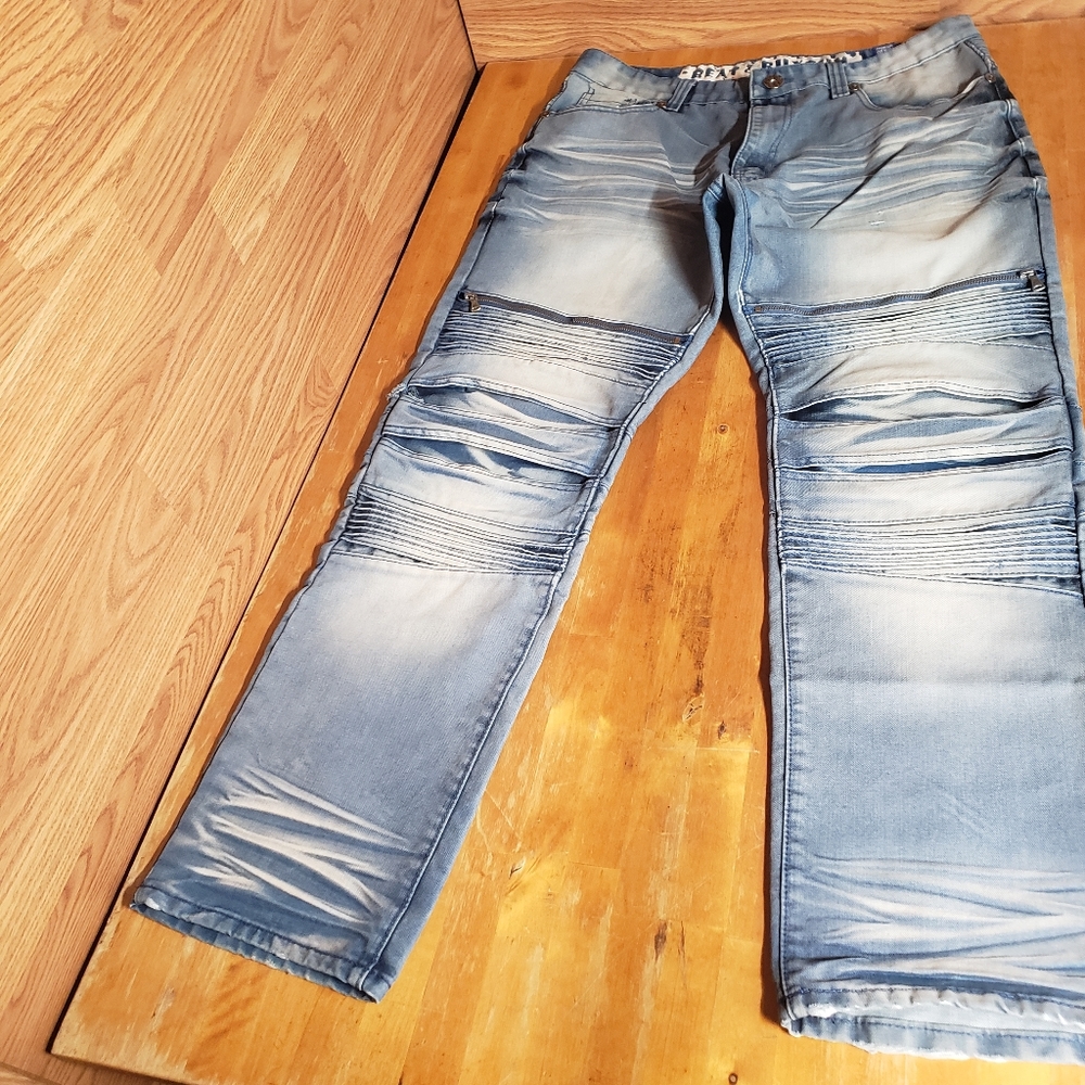 38/32 Men's Beat & Rhythm Denim Blue Jeans Distressed